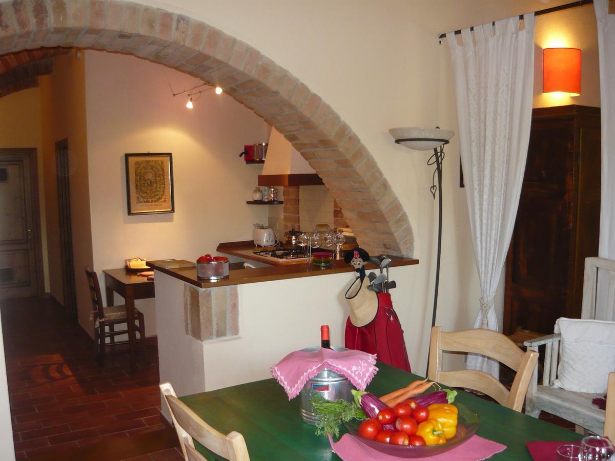 Podere Oliveta Поджибонси Экстерьер фото